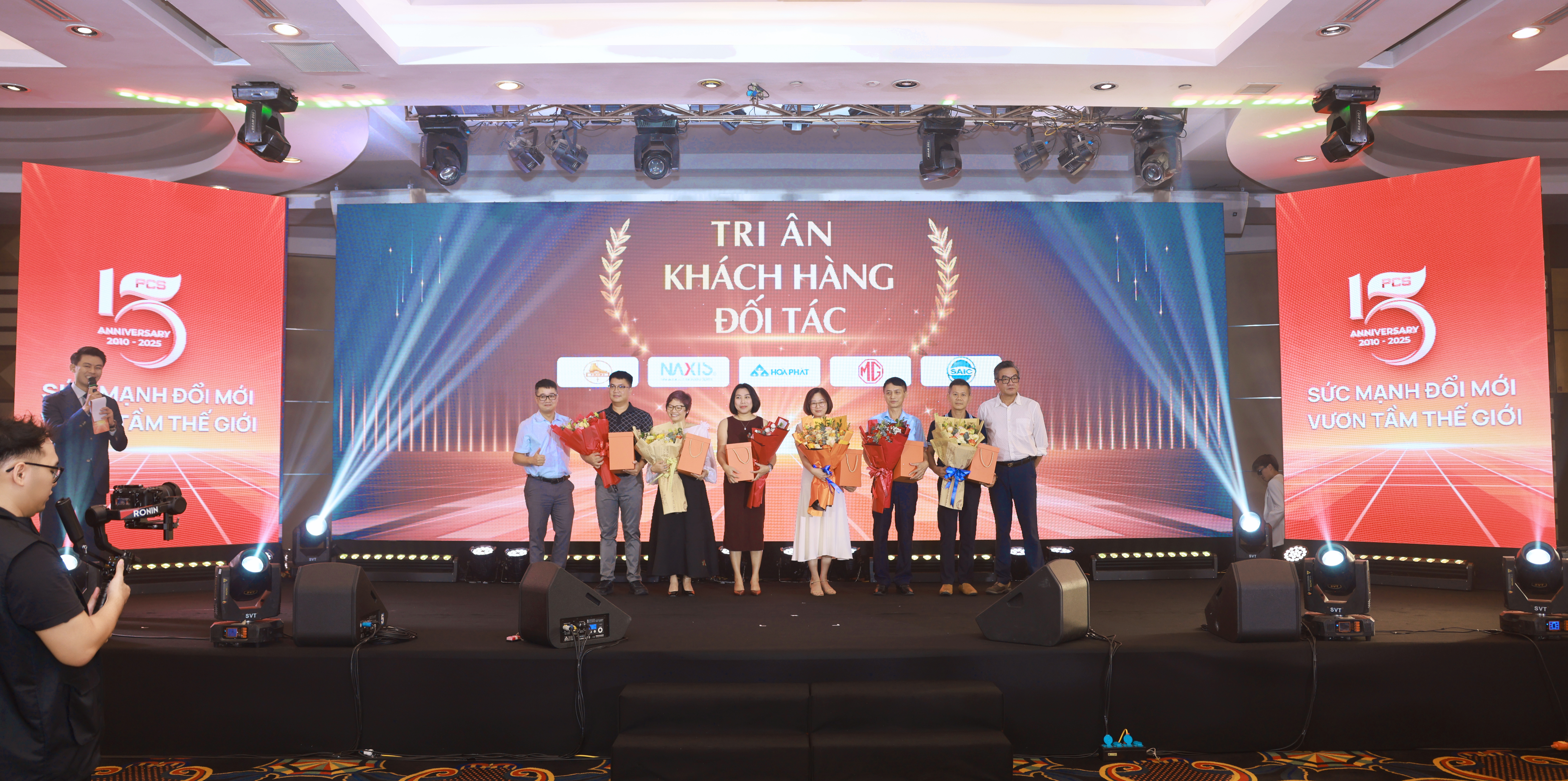ky-niem-15-nam-thanh-lap-pcs Kỷ niệm 15 năm thành lập Tổng công ty PCS
