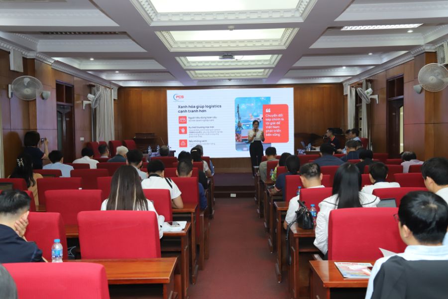 Thảo luận chuyển đổi xanh trong logistics