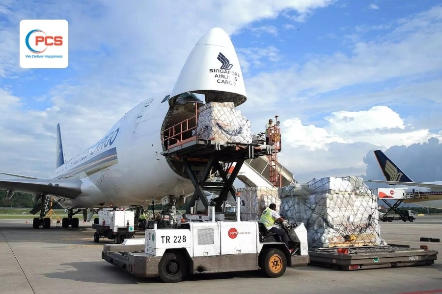 Hàng hóa xuất khẩu từ Việt Nam được xử lý và kết nối chuyến bay thẳng đến sân bay Changi (SIN) tại Singapore Hàng hóa xuất khẩu từ Việt Nam được xử lý và kết nối chuyến bay thẳng đến sân bay Changi (SIN) tại Singapore