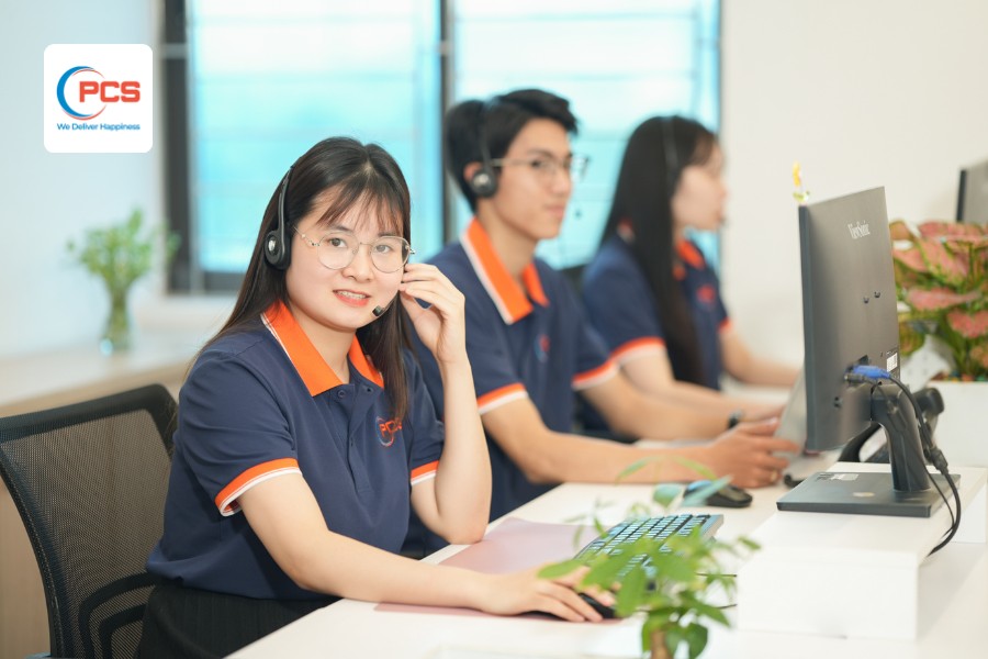 ハラル商品発送時にPCSスタッフが企業をマンツーマンでサポート