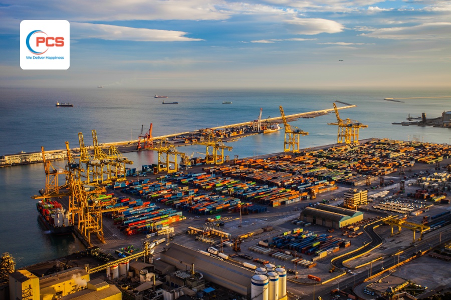 Vận chuyển h&agrave;ng h&oacute;a bằng đường biển đ&oacute;ng vai tr&ograve; rất quan trọng trong logistics to&agrave;n cầu