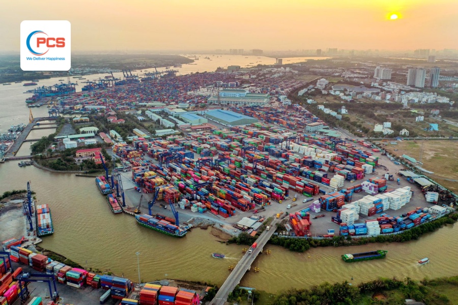 Đặc điểm địa l&yacute; Việt Nam thuận lợi cho ng&agrave;nh vận tải biển