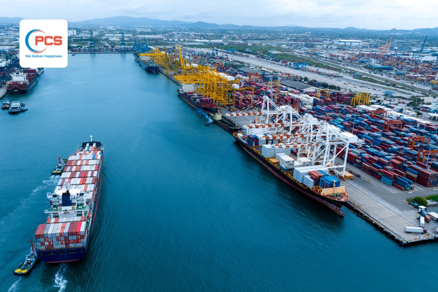 Vận tải biển c&oacute; quy m&ocirc; rất lớn, chi ph&iacute; cố phụ thuộc mạnh v&agrave;o hiệu quả khai th&aacute;c li&ecirc;n tục.