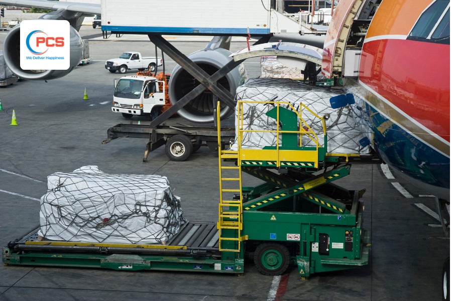 Thương mại điện tử xuy&ecirc;n bi&ecirc;n giới tăng trưởng y&ecirc;u cầu sự đ&aacute;p ứng của vận tải h&agrave;ng kh&ocirc;ng quốc tế