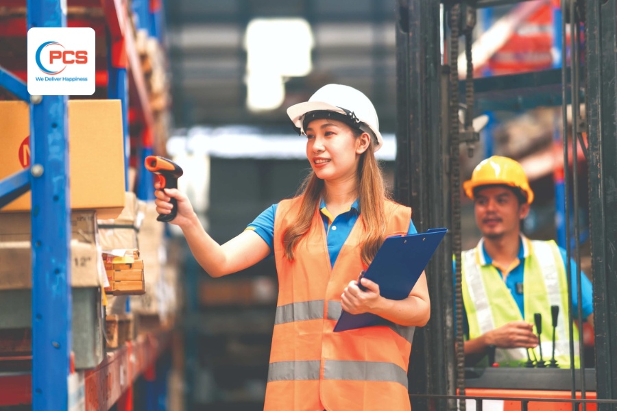 Logistics h&agrave;ng kh&ocirc;ng gắn liền với hoạt động xuất nhập khẩu v&agrave; ph&acirc;n phối trong chuỗi cung ứng