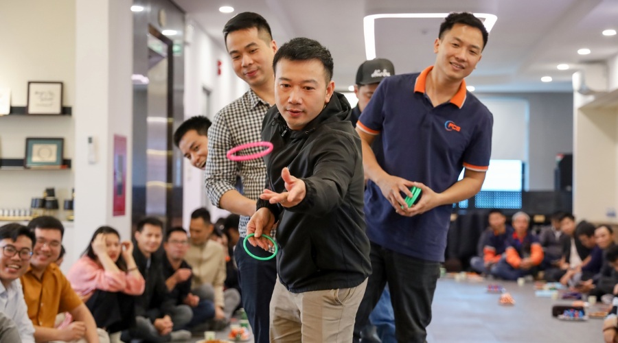 Những tr&ograve; chơi d&acirc;n gian kh&ocirc;ng chỉ cần kh&eacute;o l&eacute;o m&agrave; c&ograve;n đ&ograve;i hỏi một ch&uacute;t may mắn