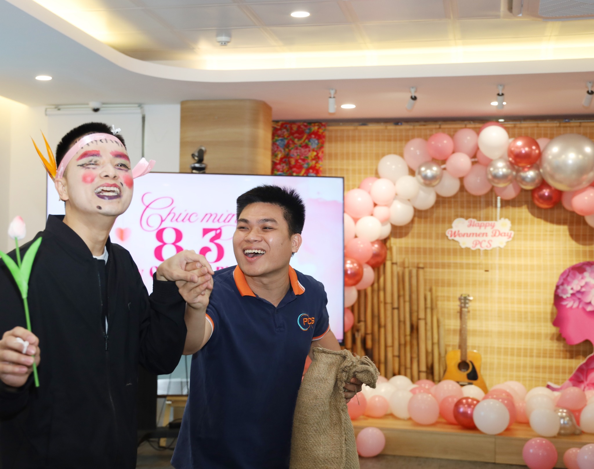 Ch&uacute;c mừng ng&agrave;y Quốc tế phụ nữ tại PCS Logistics