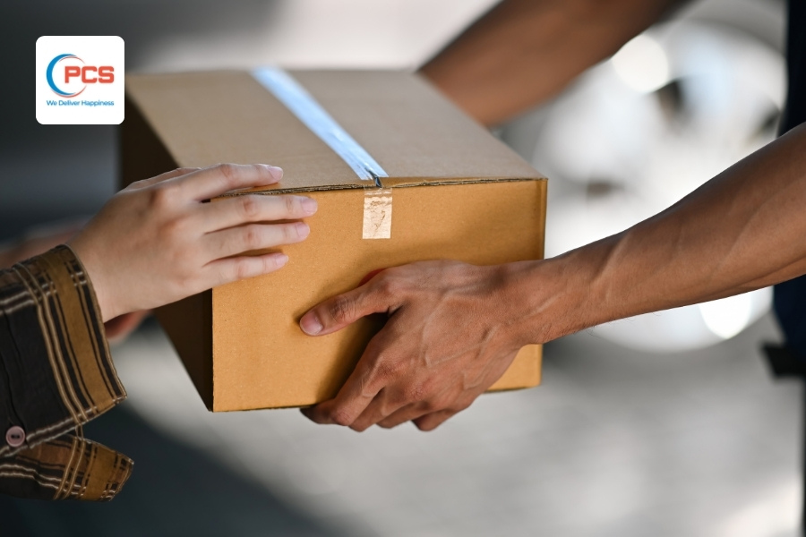 1773997011620_on-vi-giao-hang-se-dieu-phoi-nhan-su-den-dia-chi-tao-don-de-lay-hang-ve-kho.jpg Đơn vị giao hàng sẽ điều phối nhân sự đến địa chỉ tạo đơn để lấy hàng về kho