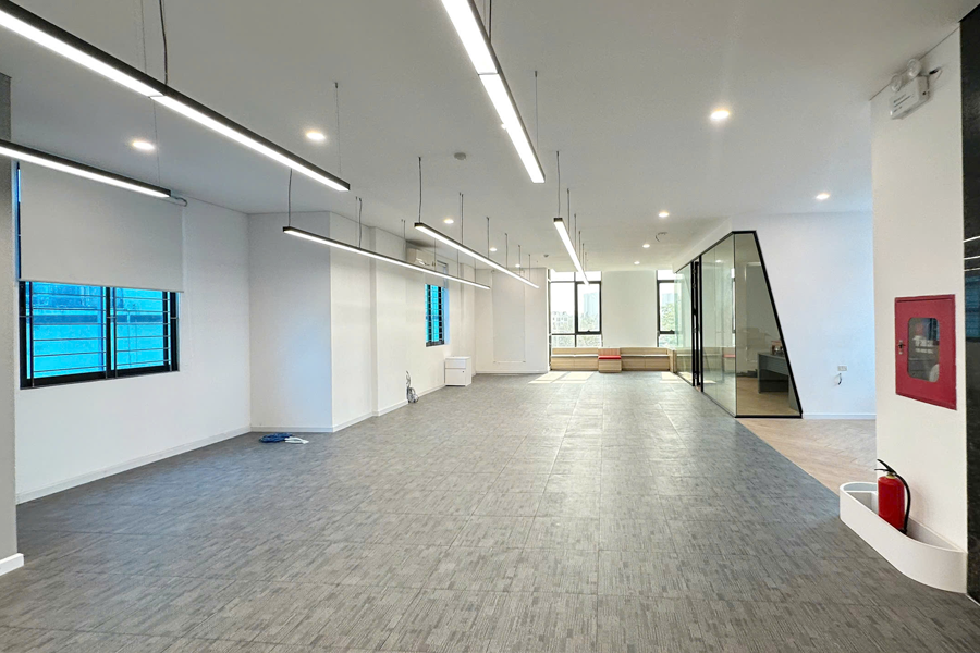 Spacious whole-floor office for rent Hanoi