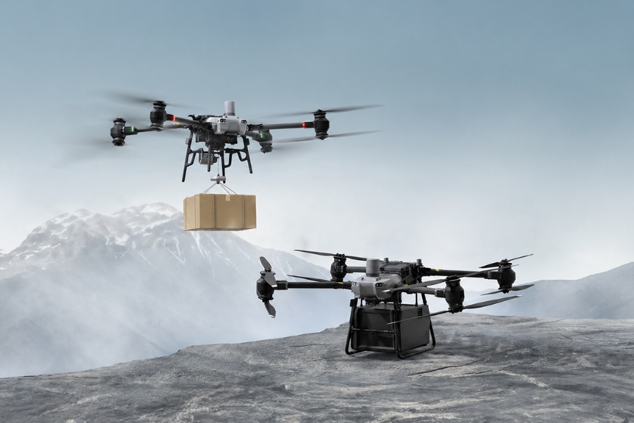 Drone vận chuyển h&agrave;ng h&oacute;a l&agrave; thiết bị bay kh&ocirc;ng người l&aacute;i giao h&agrave;ng tự động