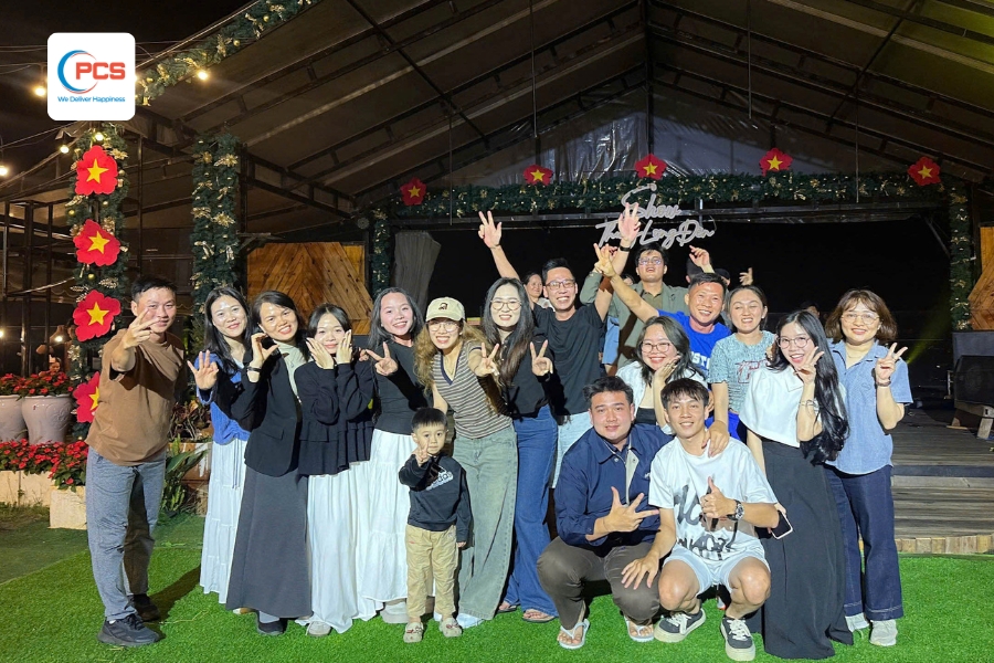 Những tiếng cười v&agrave; khoảnh khắc b&ecirc;n nhau đ&atilde; l&agrave;m n&ecirc;n một buổi tối đầy cảm x&uacute;c v&agrave; nhiều kỷ niệm đ&aacute;ng nhớ.&nbsp;