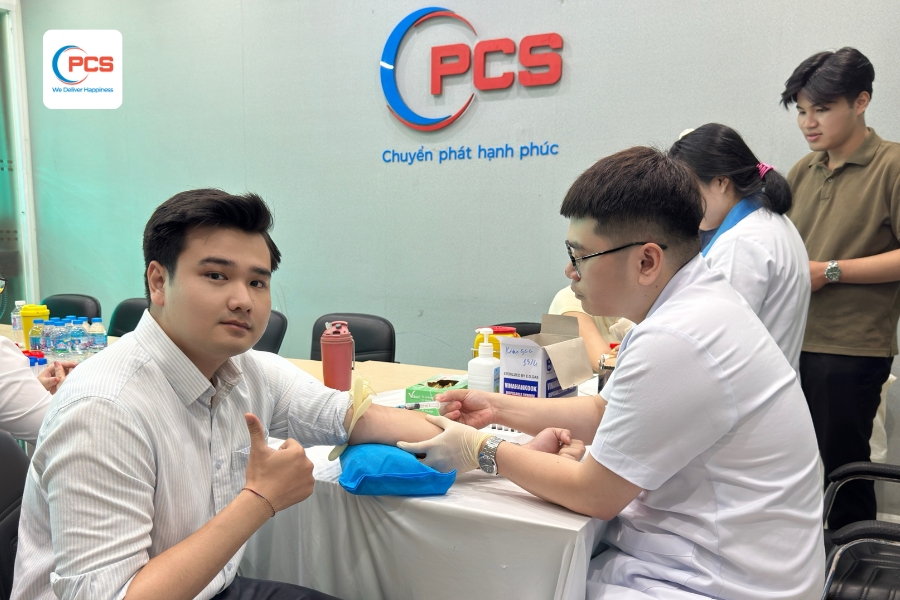 Chăm s&oacute;c sức khỏe định kỳ l&agrave; một phần trong h&agrave;nh tr&igrave;nh x&acirc;y dựng m&ocirc;i trường l&agrave;m việc t&iacute;ch cực v&agrave; bền vững tại PCS Logistics.&nbsp;