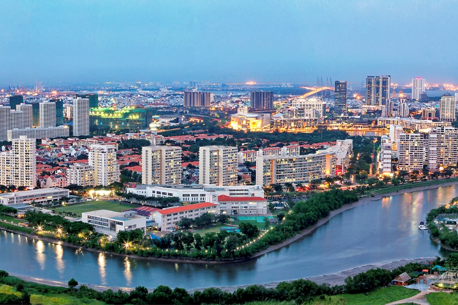 Nhu cầu chuyển ph&aacute;t nhanh Quận 7 tăng mạnh nhờ sự ph&aacute;t triển của khu đ&ocirc; thị, văn ph&ograve;ng, kho h&agrave;ng v&agrave; khu chế xuất.&nbsp;