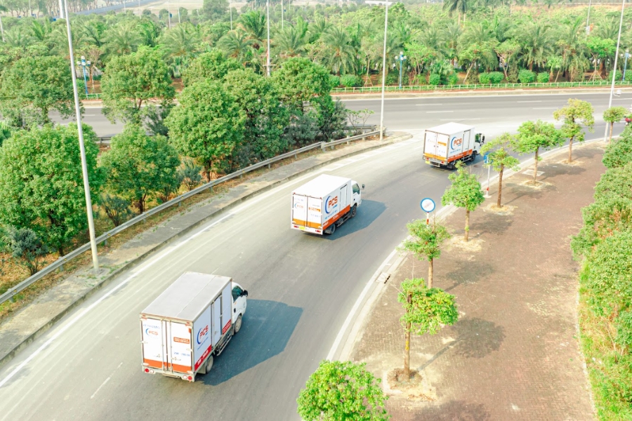 Kh&oacute; khăn khi vận chuyển h&agrave;ng h&oacute;a tr&ecirc;n tuyến h&agrave; nội quảng ng&atilde;i