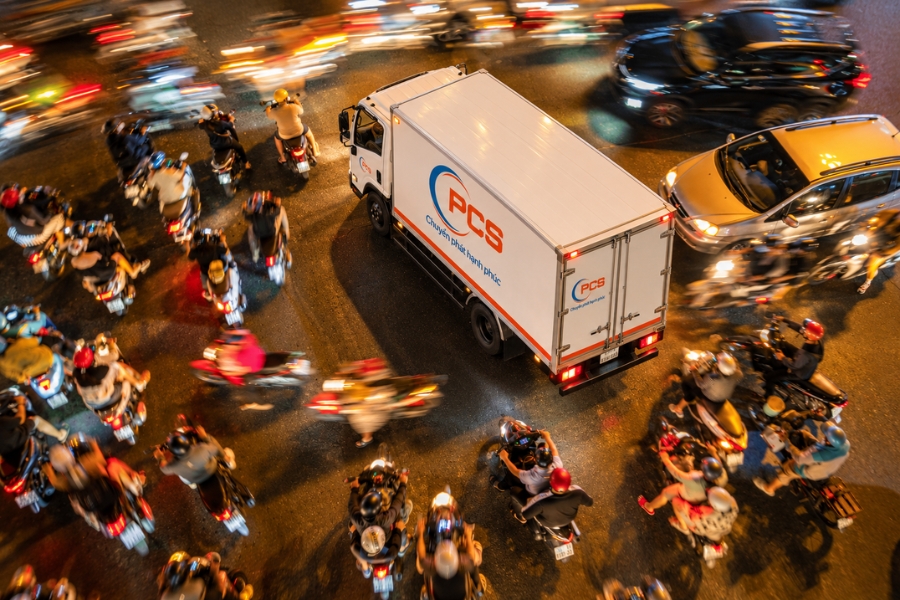 Cước vận chuyển nguyên chuyến phụ thuộc tuyến đường, loại phương tiện và yêu cầu giao nhận Cước vận chuyển nguyên chuyến phụ thuộc tuyến đường, loại phương tiện và yêu cầu giao nhận