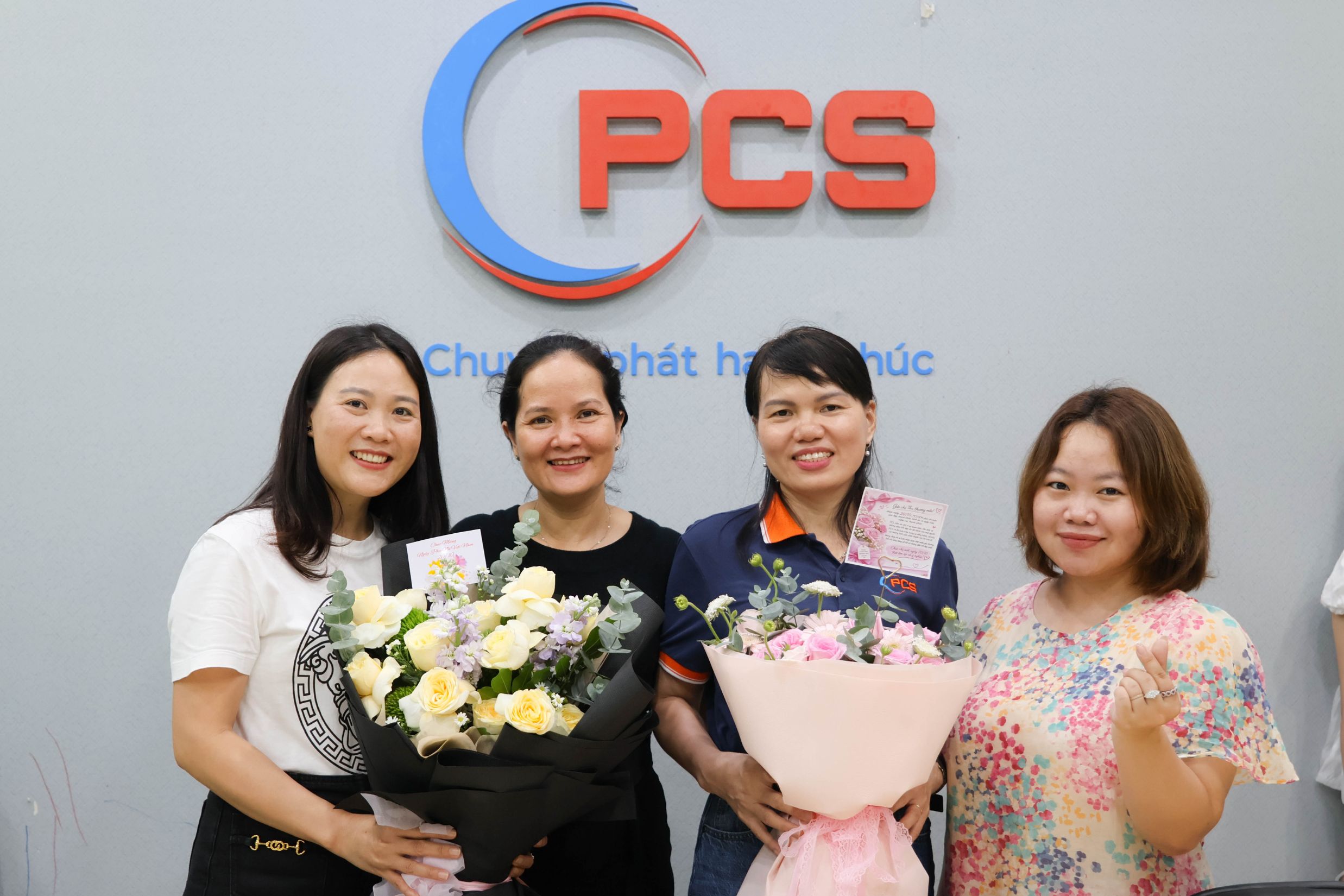 1792664728015_pcs-logistics-lan-toa-yeu-thuong-mung-ngay-phu-nu-viet-nam-20-10-4.jpg